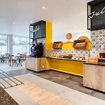 B&B Hotel Mons Gare